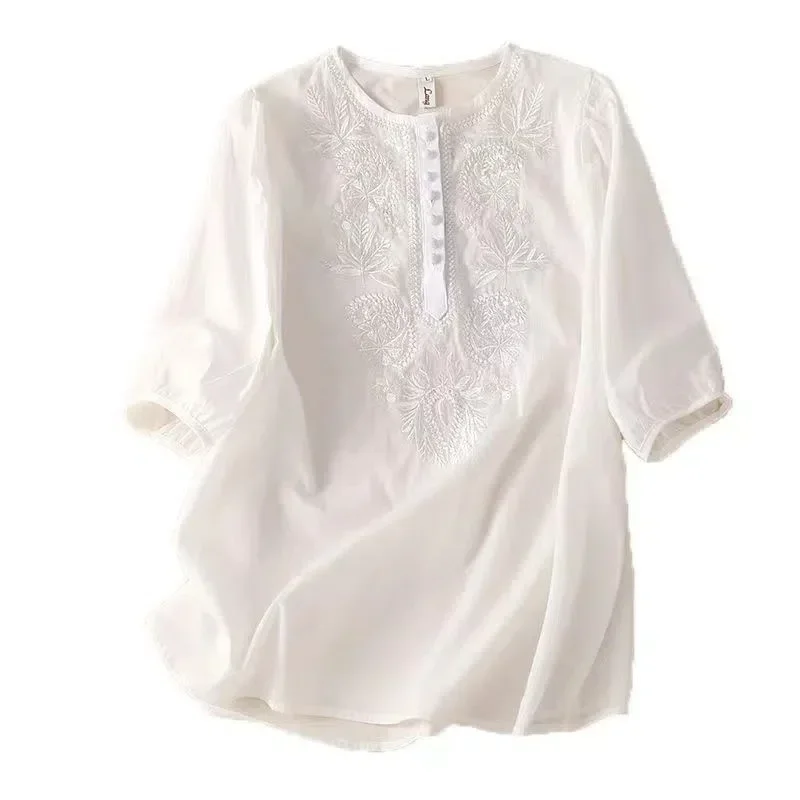 2025 Summer New Loose Comfortable Round Neck T-shirt Literature and Art Solid Color Embroidery Fashion Women's Casual Blouses
