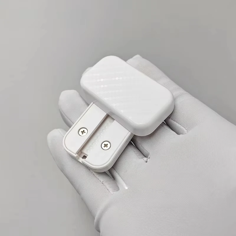 

Механическая настольная игрушка Little Tofu Dingding: улучшенный ритм, свободное вращение, EDC-плита для пальцев, антистресс