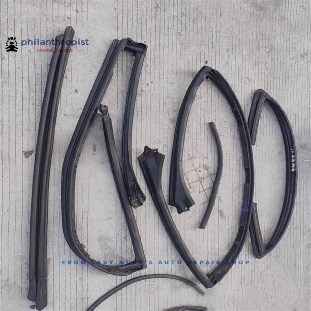 

Seal Weatherstrip Kit Weather Strip 9096GGW For Chevrolet Corvette C4 Coupe 1990-1996