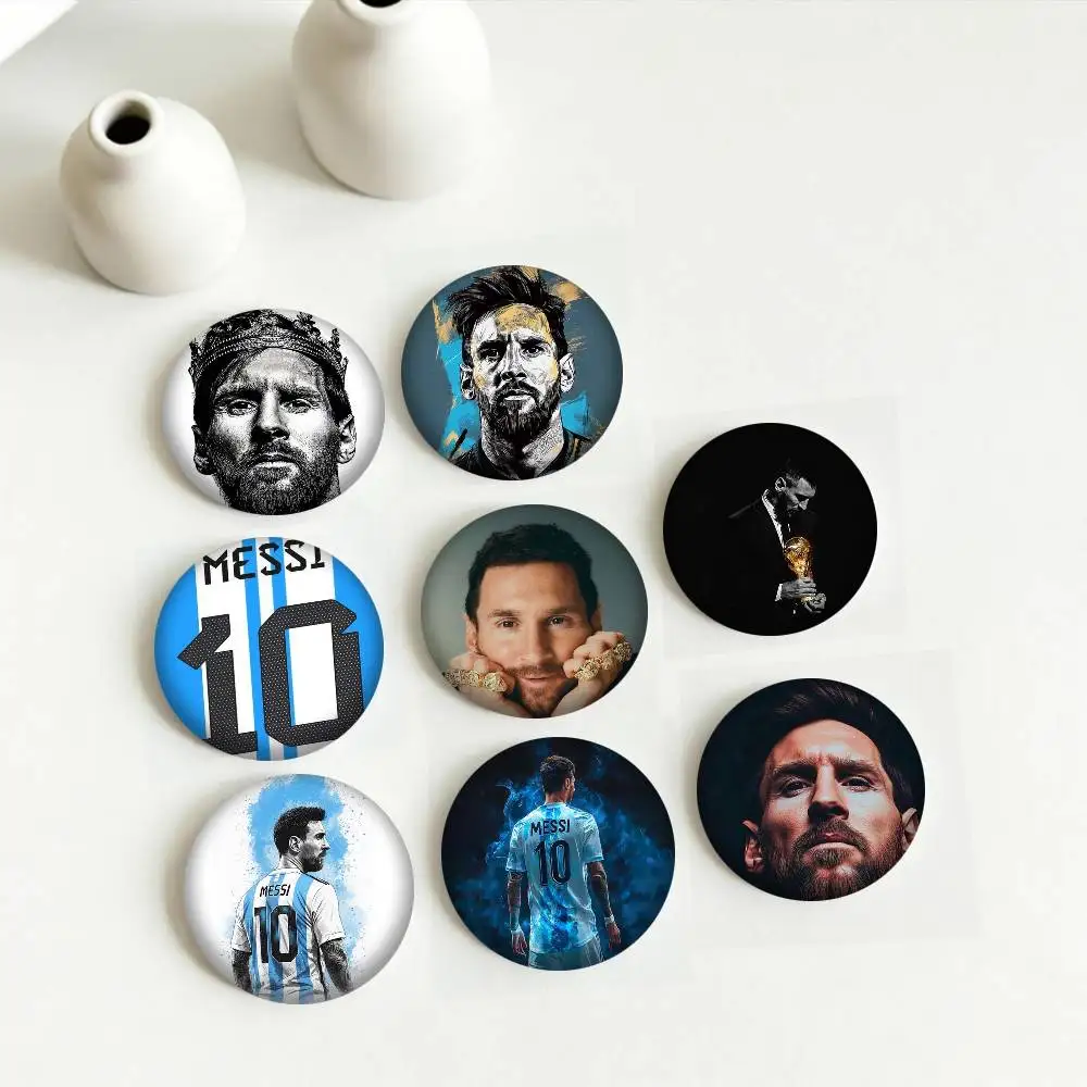 B-Basketball superstar Lionel Andres Messi 25 32 44 58 75mm Badges Personalized Round Brooches Pins Accessory Gift
