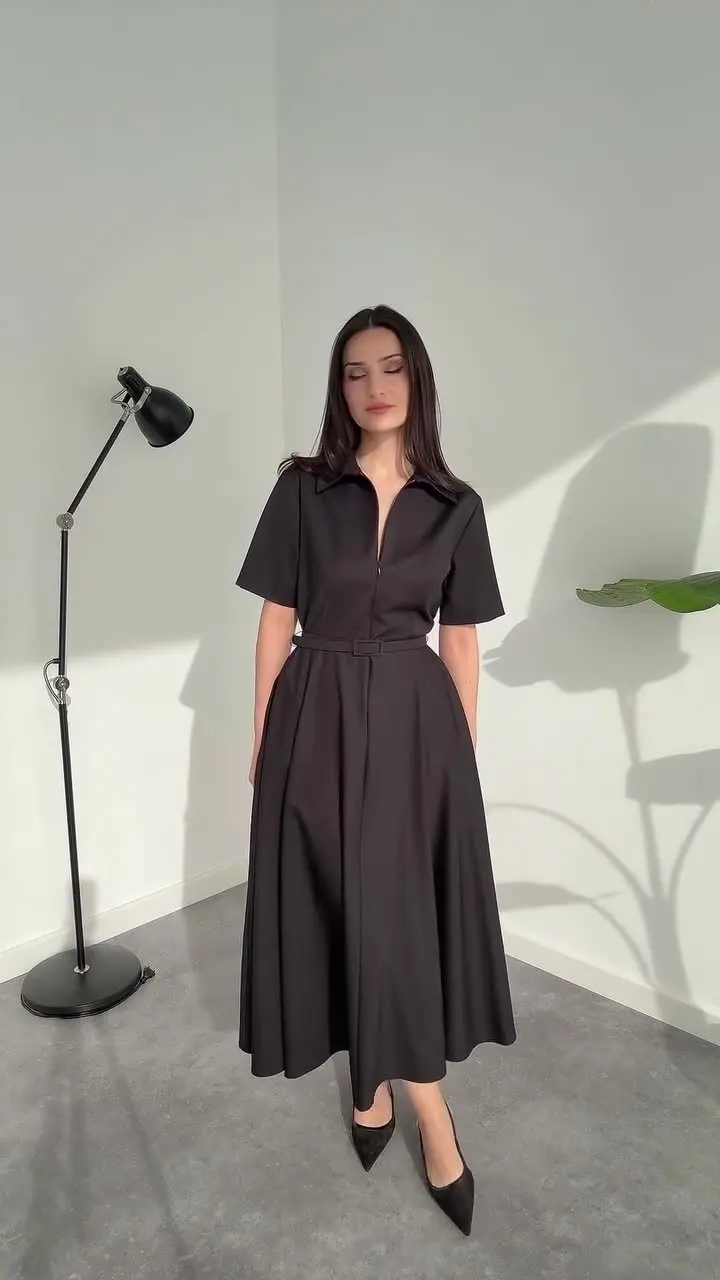 

2026 women's new temperament commuting V-neck waist cinched long skirt short sleeved dress