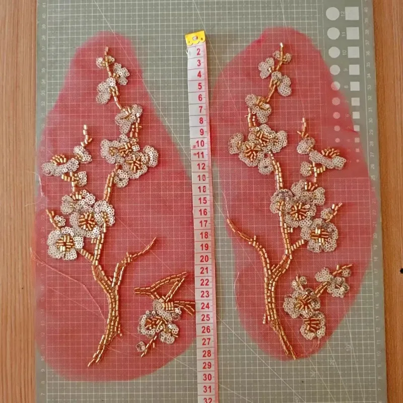 New Pearl Embroidered Plum Blossom DIY Cloth Sticker, Suitable for Decorative Accessories of Toast and Chinese New Year Costumes