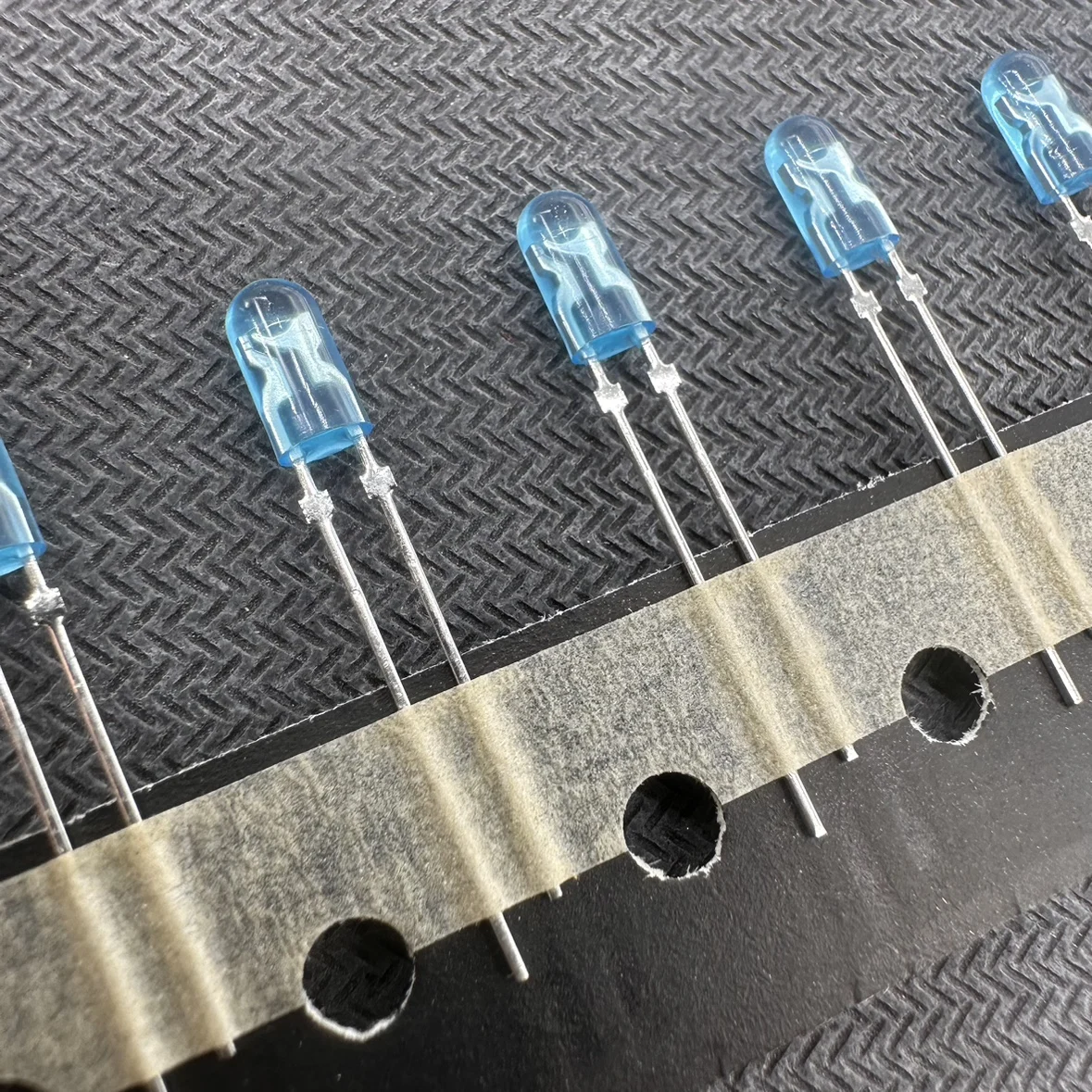 

50PCSNSPB346GST Blue 5V LED 3MM Blue LED Imported from Japan 123mW Red Green