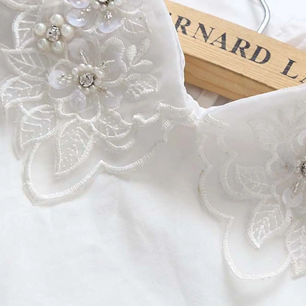 Detachable Black/white Cotton Leaves Hollow Pearl Lace Fake Neckline Shirts Collars Fake Collar