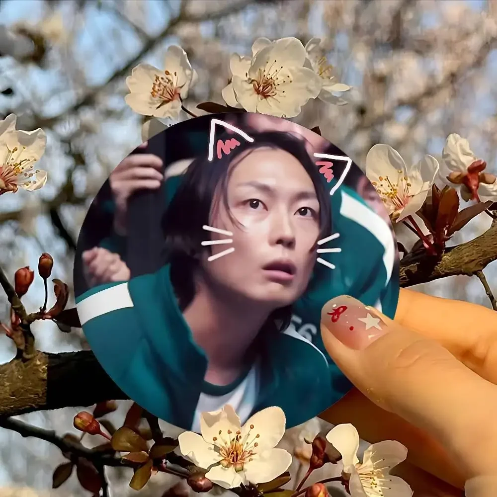 K-kangH-haneul-and-Roh J-Jae فوز شارات الإبداعية صفيح زر PinsBrooch الإبداعية يقتبس شارة الملابس على ظهره مجوهرات هدية #5