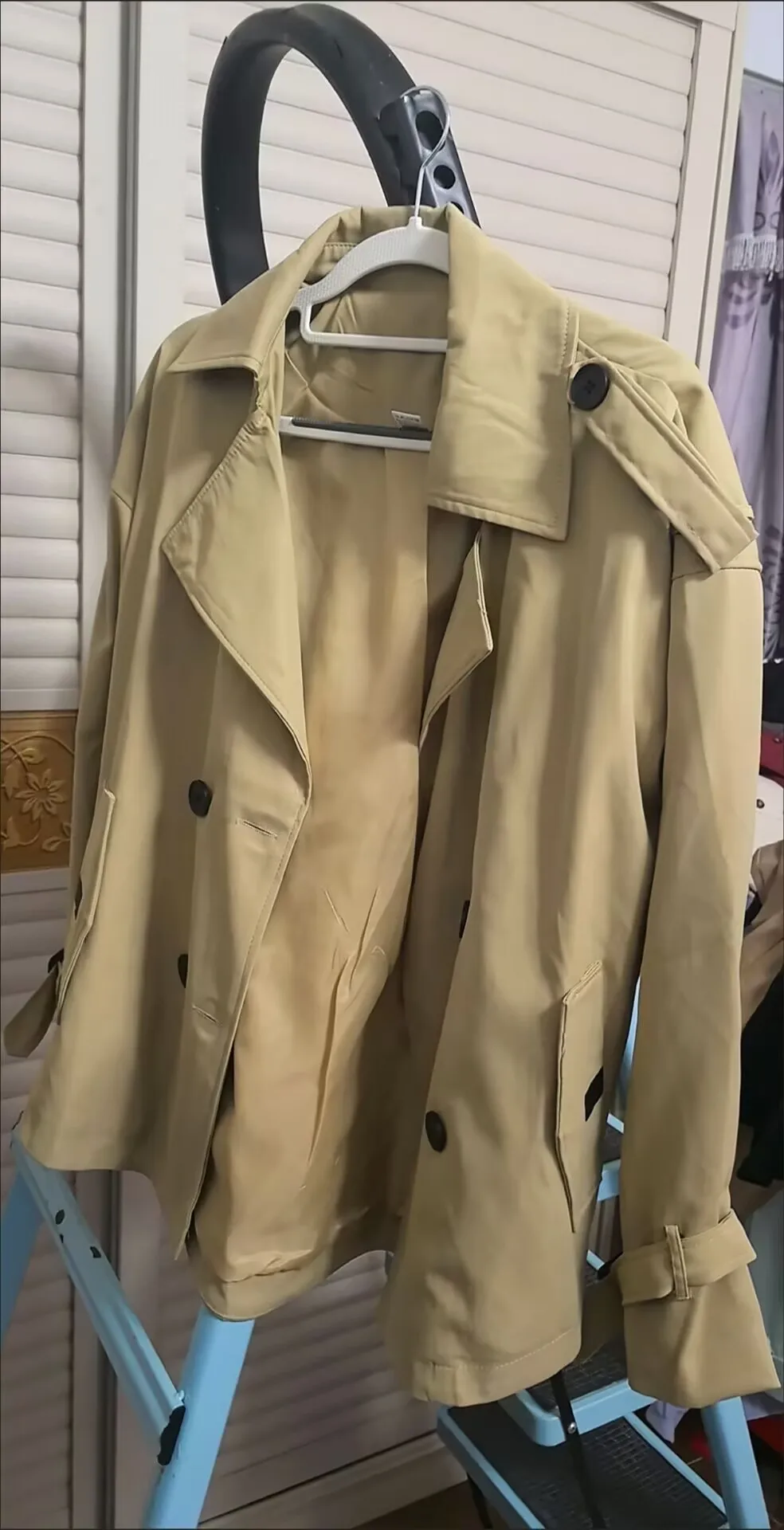 High End Double Breasted Trench coat For Women Spring 2025 New Fashionable Loose Fitting Short Work Jacket Blazer Short Outwear