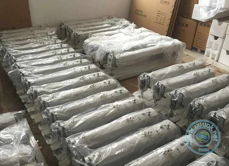 JK700D Overlocker automatico ad alta velocità per cucire tessuto jack per uso domestico resistente 4 fili macchina da cucire overlock industriale in vendita