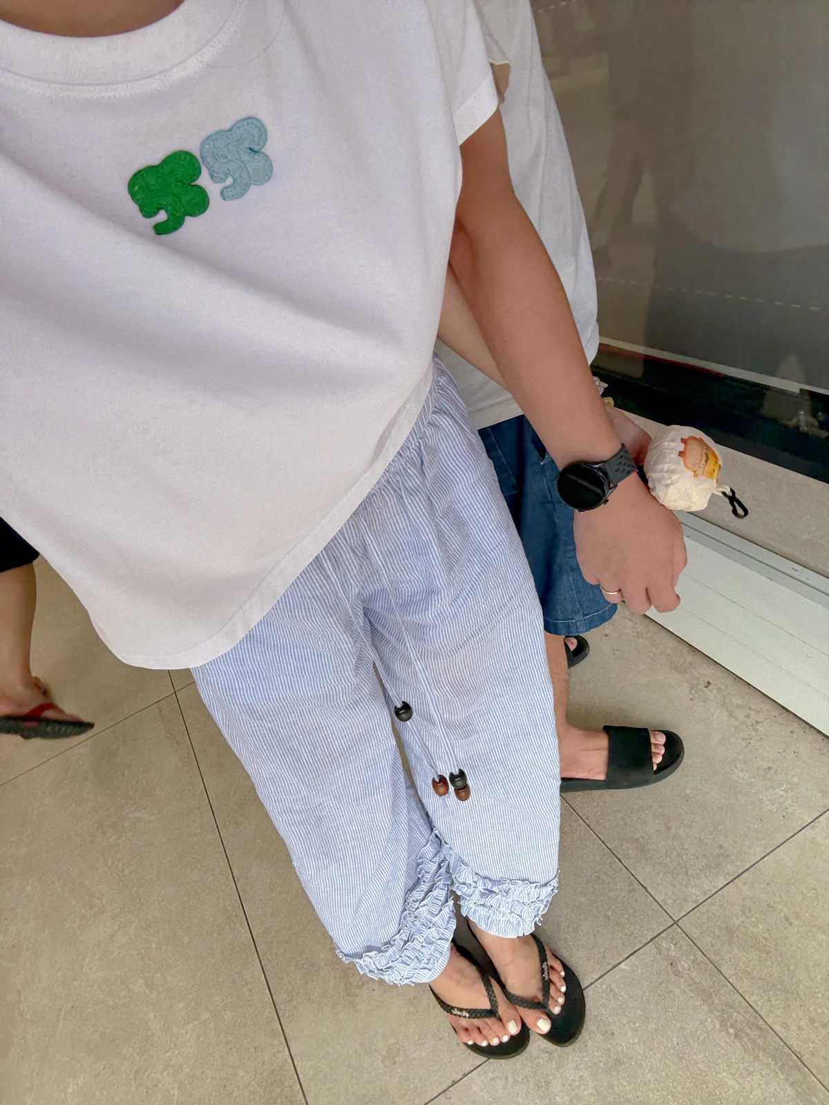 

Оригинальная хлопковая футболка TZCO с коротким рукавом, летняя, с вышитым логотипом, в стиле колор-блок, повседневная, женская, модный топ