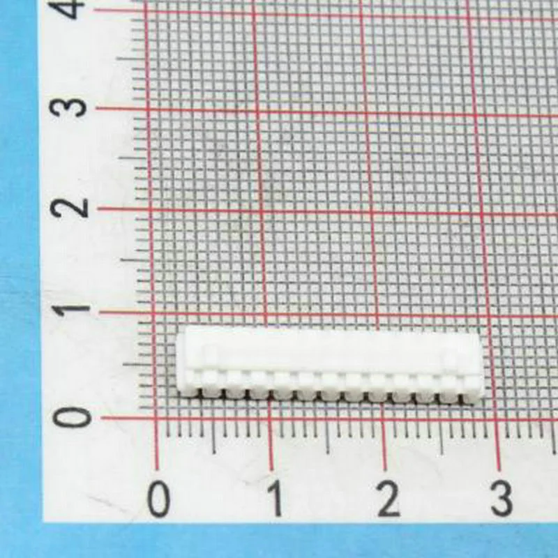 20PCS Original Genuine Connector 1-173977-2 For Car Smart Electronic Devices Automobile 12P White Nylon Mother Shell