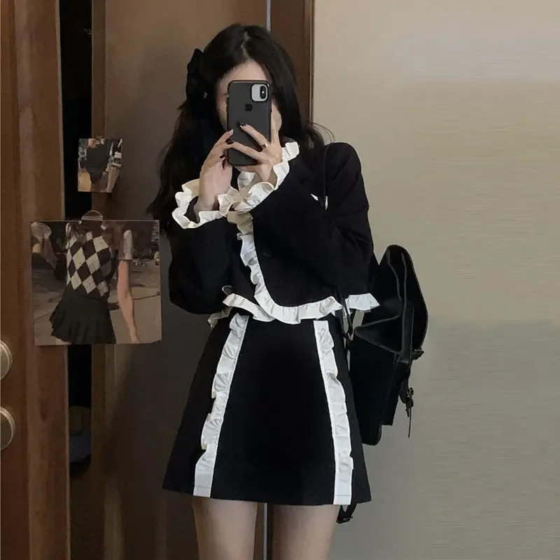 

2025 New Fashion Skirt Suit Women Korean Design Ruffled Contrast Color Cropped Jackets + Mini Skirts Woman Sets
