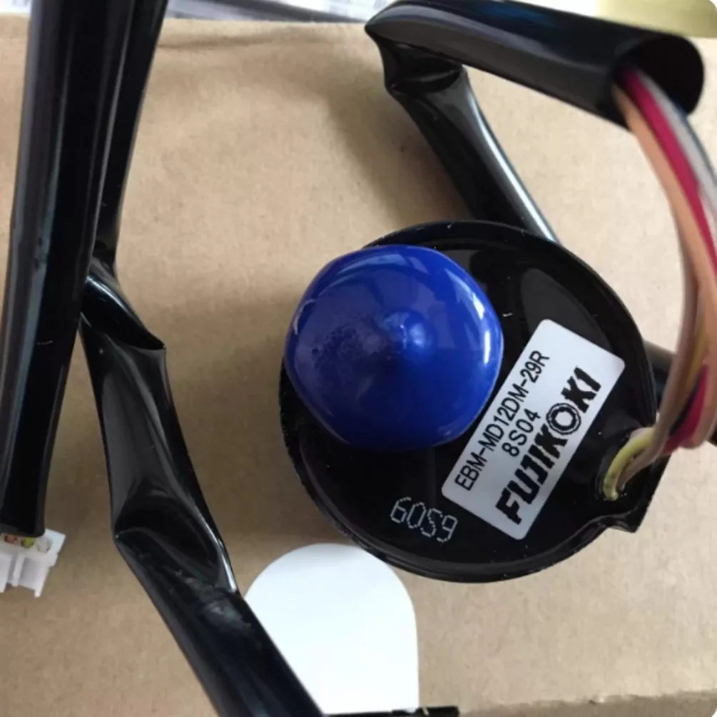 Brand new suitable for Daikin VRV3 generation ceiling machine duct machine electric valve coil EBM-MD12DM-29R