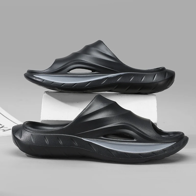 

Summer New Men's Slippers Indoor Outdoor Sandals EVA Soft Comfortable Slides Beach Clogs Men Casual Shoes Male House Slippers