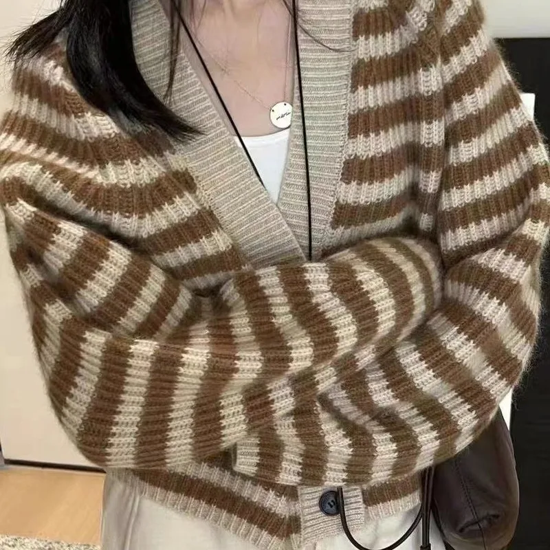 

Новый осенний кардиган, женский вязаный свитер с полосатым v-образным вырезом, укороченные кардиганы, топы, уличная одежда Y2k