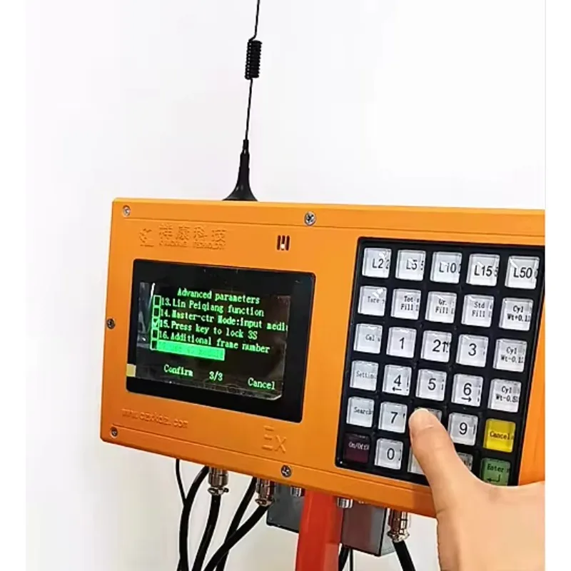 Factory Directly Sale Semi-Automatic 4G Sim Electronic LPG Gas Cylinder Filling Machine Chemical Application Paper Plastic