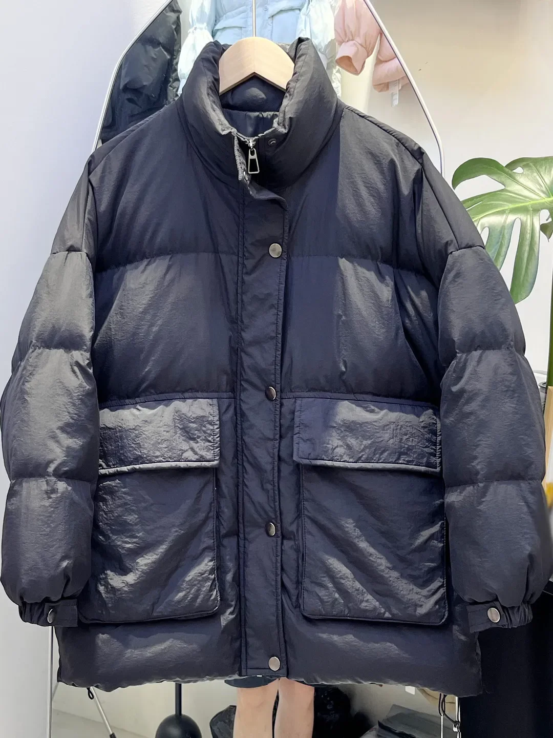 Winter New Women's Down Jacket Windproof White Duck Down Casual Jacket