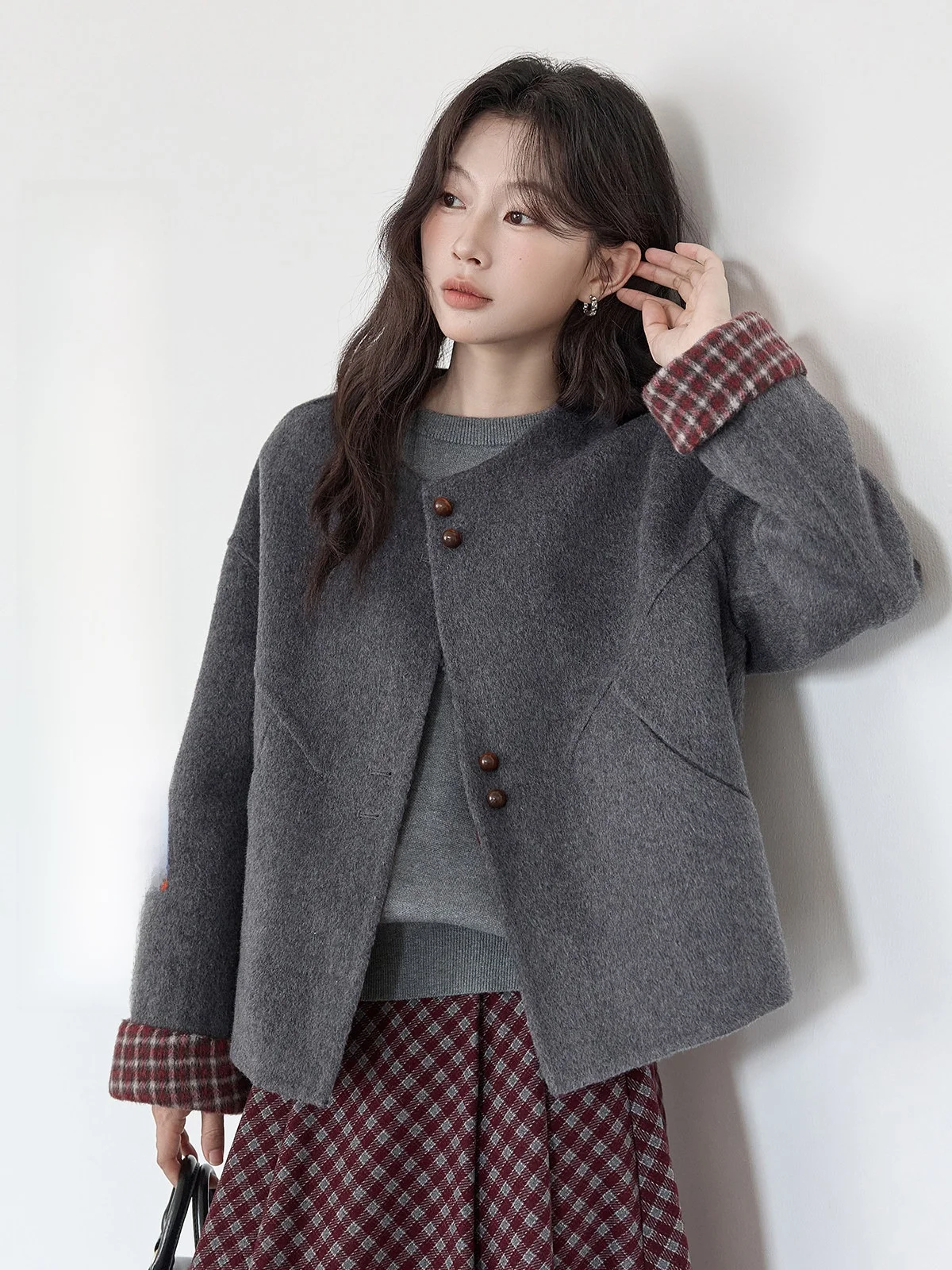 

Double-Sided Woolen Coat Women's Faion Commute Sle Spliced Unique Design Versatile Top HuiXi Brand Korean Version
