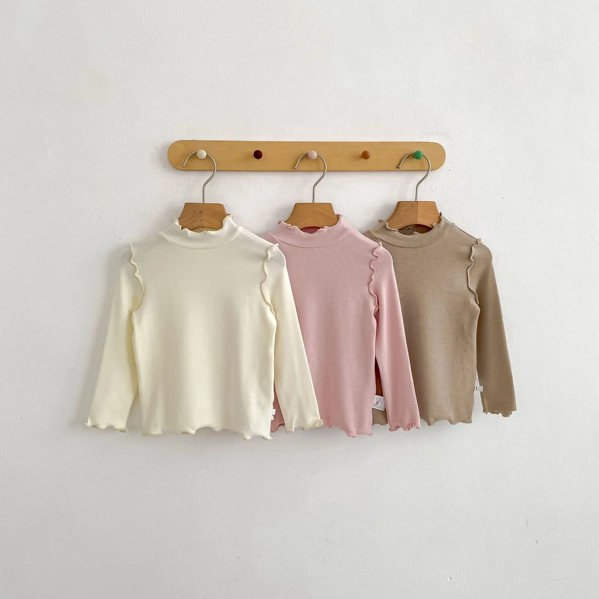 

New autumn baby clothing for 0-3 years old, baby girl half high neck long sleeved rolled edge base shirt, solid color T-shirt