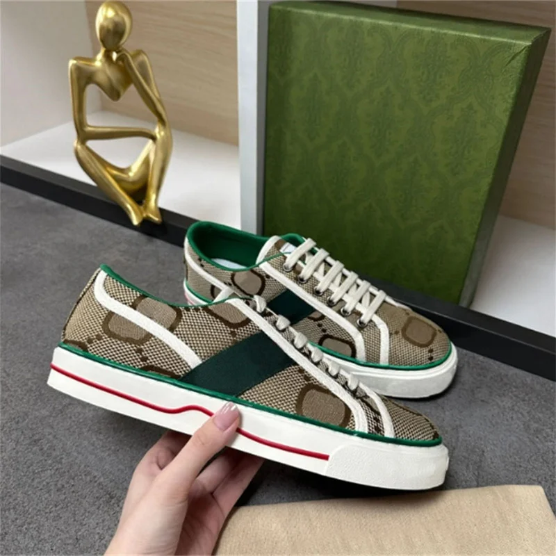 Designer Shoes 1977 Luxury Men With Women Flat Shoes Embroidered Shoes High-Low Breathable Sneakers Striped Rubber Shoes ﻿