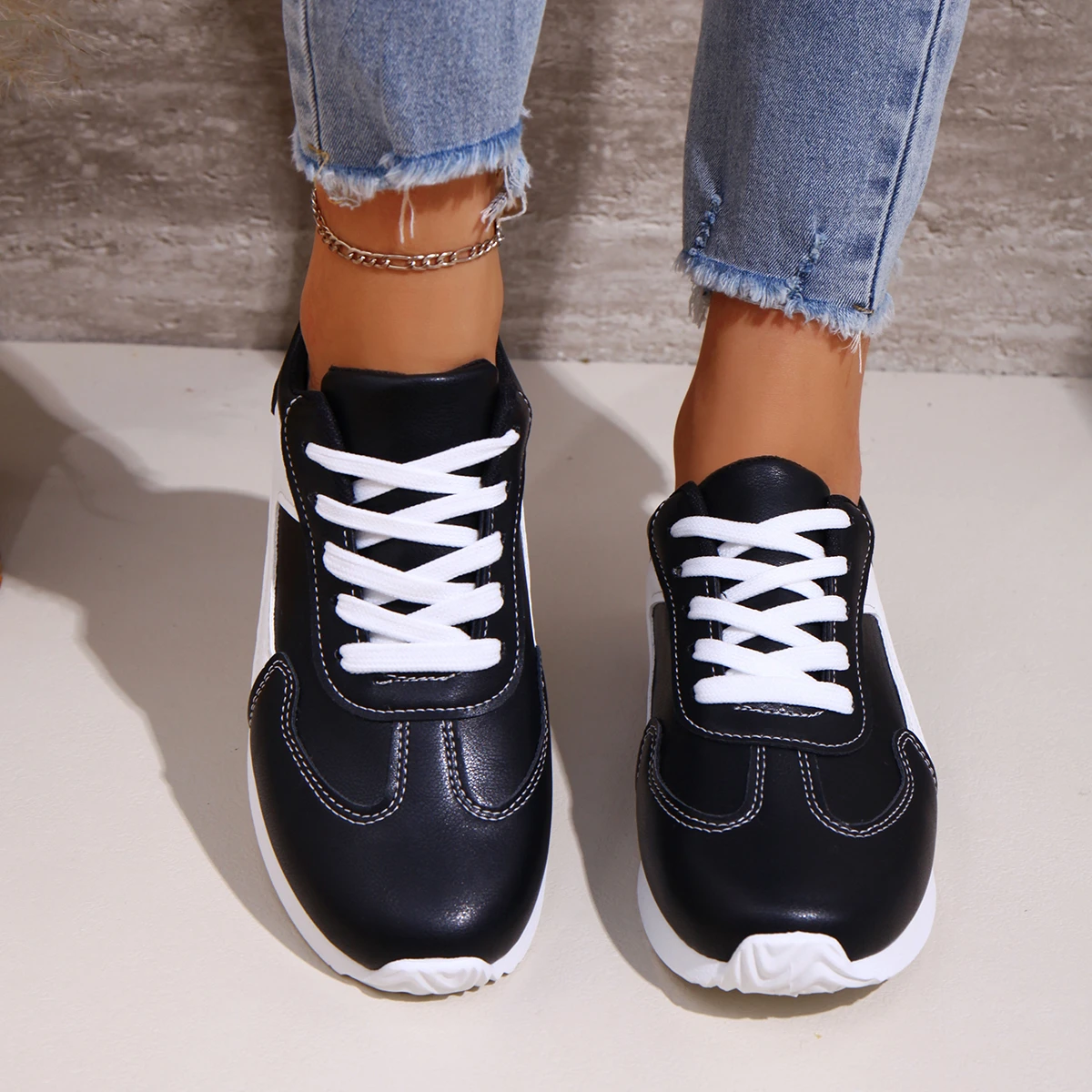 2025, frühjahr Neue Frauen Turnschuhe Komfortable Outdoor-Mode Vielseitige Flache Beiläufige Turnschuhe Schnüren Frauen Sport Schuhe Plus Größe – Detail 7