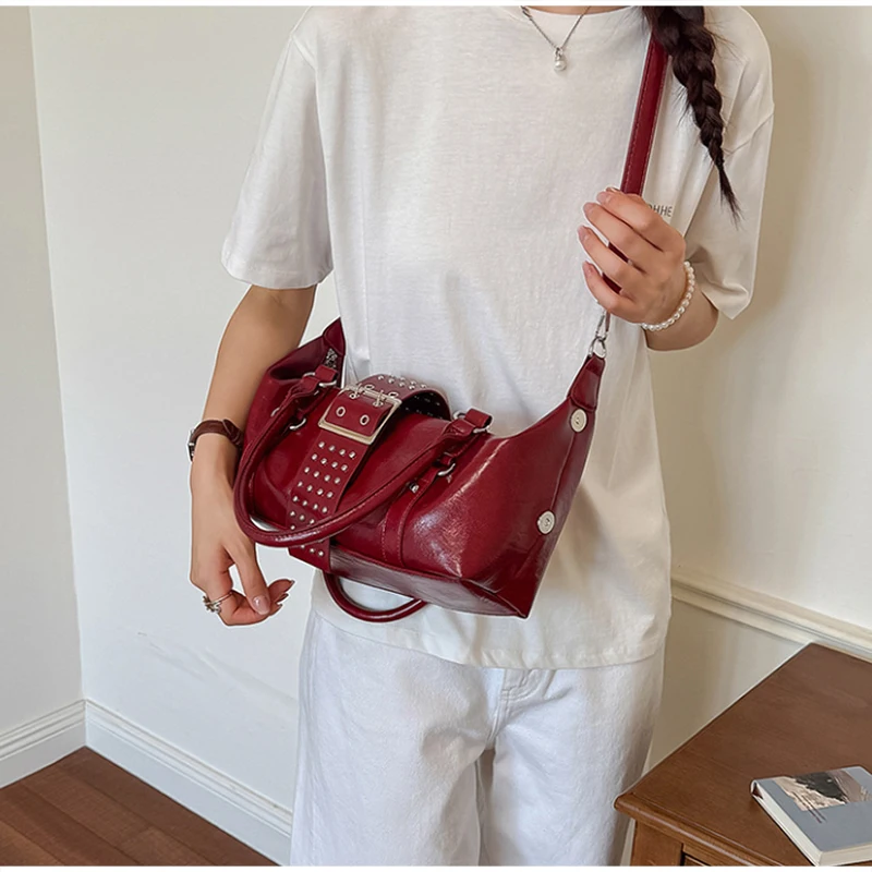 Y2k Nieten-Gürtelschnallen-Handtasche, Damen Motorrad Biker Punk-Stil Metall-Nieten-Schultertasche, Koreanische Y2k Mädchen Reißverschluss-Tragetasche – Detail 37
