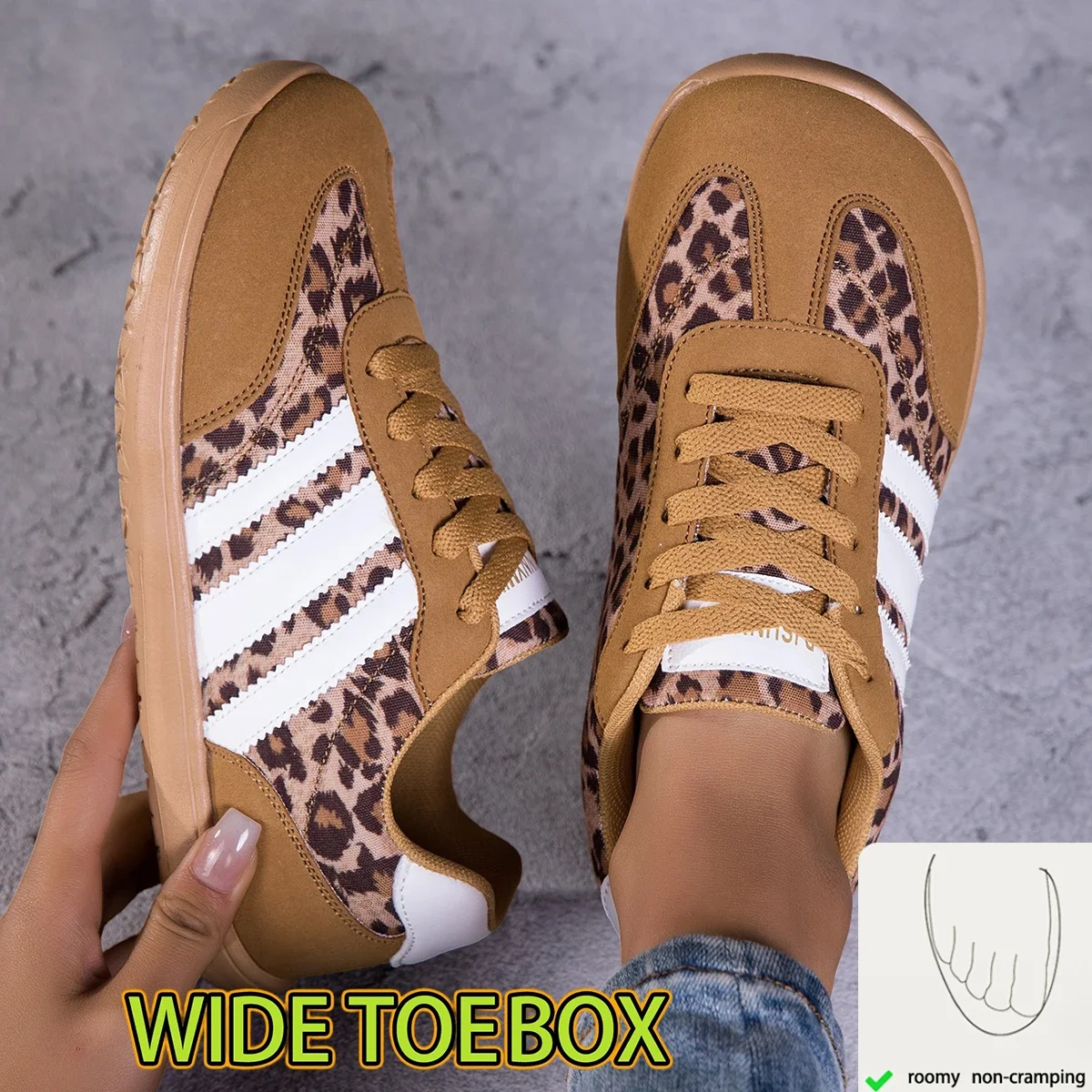 Woman Sneakers Wide Toe Shoes Lightweight Comfortable Fashion Striped Lace Up Sports Shoes Plus Size couple Trendy flats