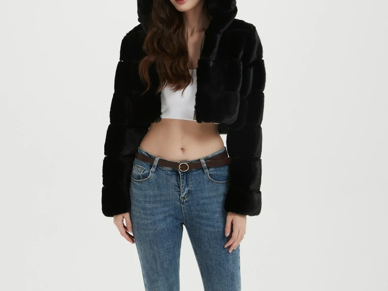 Damska krótka pluszowa kurtka 2025 jesień-zima, nowa ekologiczna kurtka z sztucznej wełny