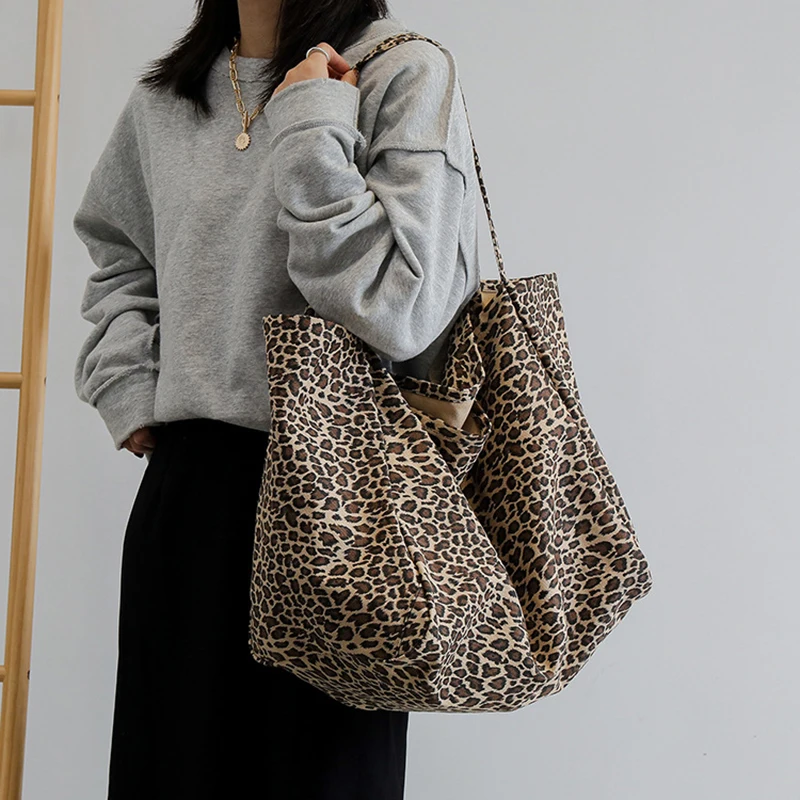 Fashion Women\'s Shopping Handbag Leopard Pattern Crossbody Bag Large Capacity Shoulder Bag Simple Canvas Female Bags