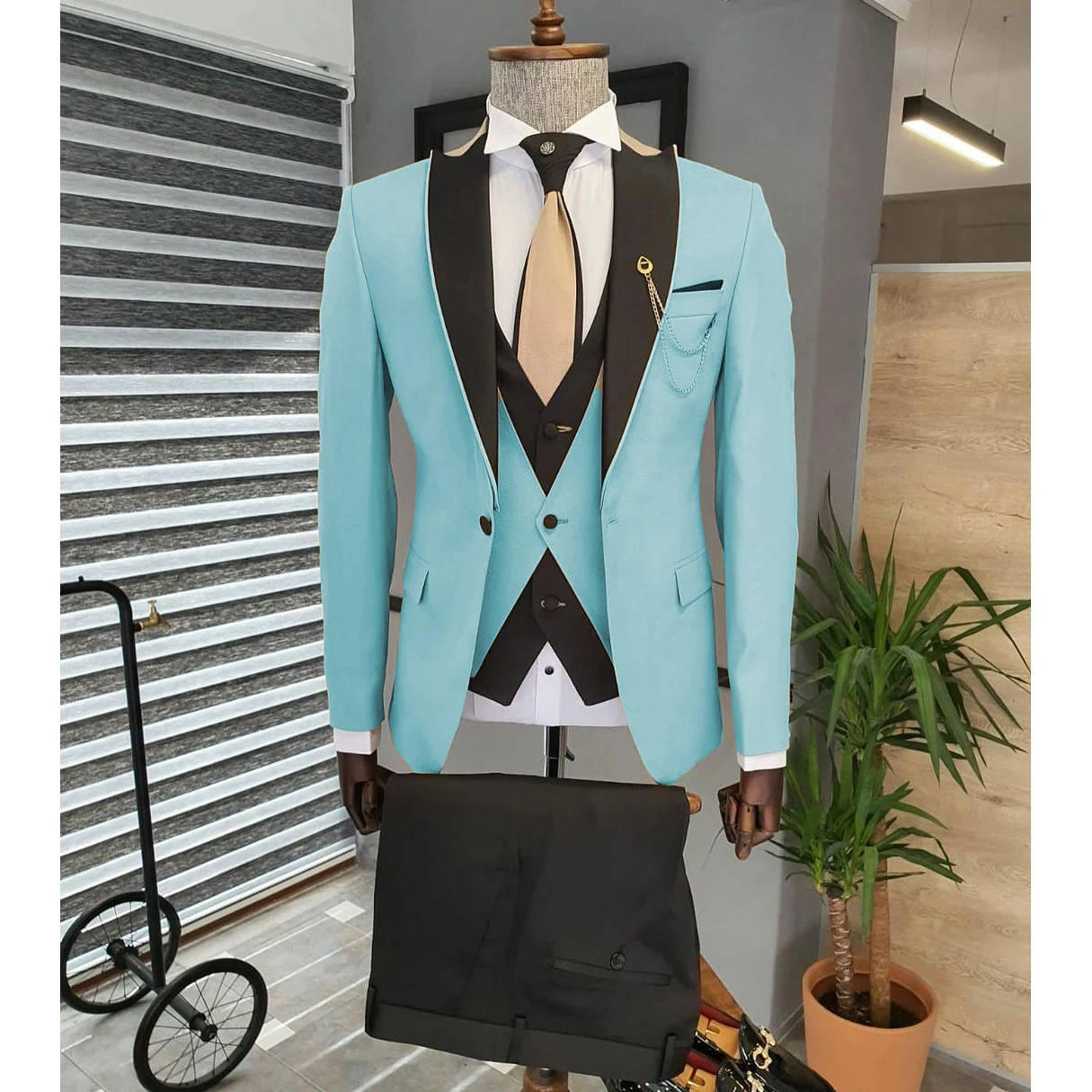 Khaki And Black Men Wedding Suit High Quality Slim Fit Male Blazer Trajes Elegante Para Hombres 3 Piece Jacket Pants Vest Custom