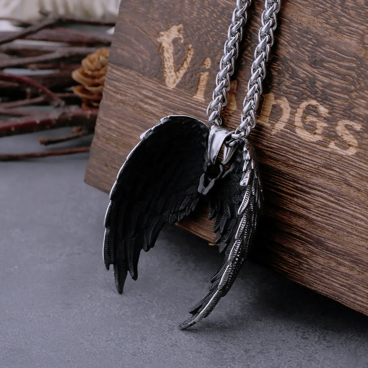 Thumbnail 3 - #73 Best Necklaces to Buy In 2026