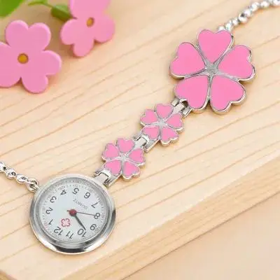 ساعة ممرضة مزخرفة للنساء، ساعة جيب صغيرة، مشبك معلق، فكرة هدية للرضاعة باللون الأبيض #1