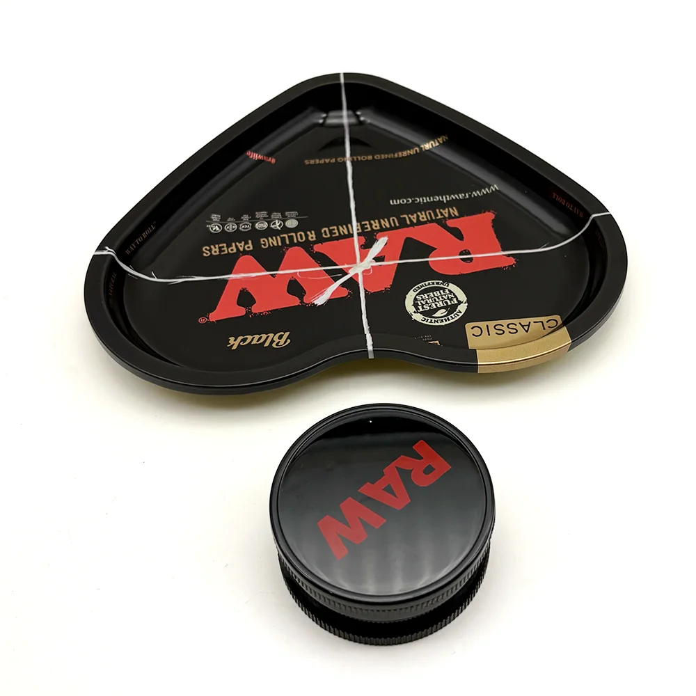 Love-Shaped Cigarette Tray Tobacco Metal Rolling Tray 16.5x18CM Plate 60MM Plastics Herb Grinder 2 layer Cigarette Spice Crusher - view 4