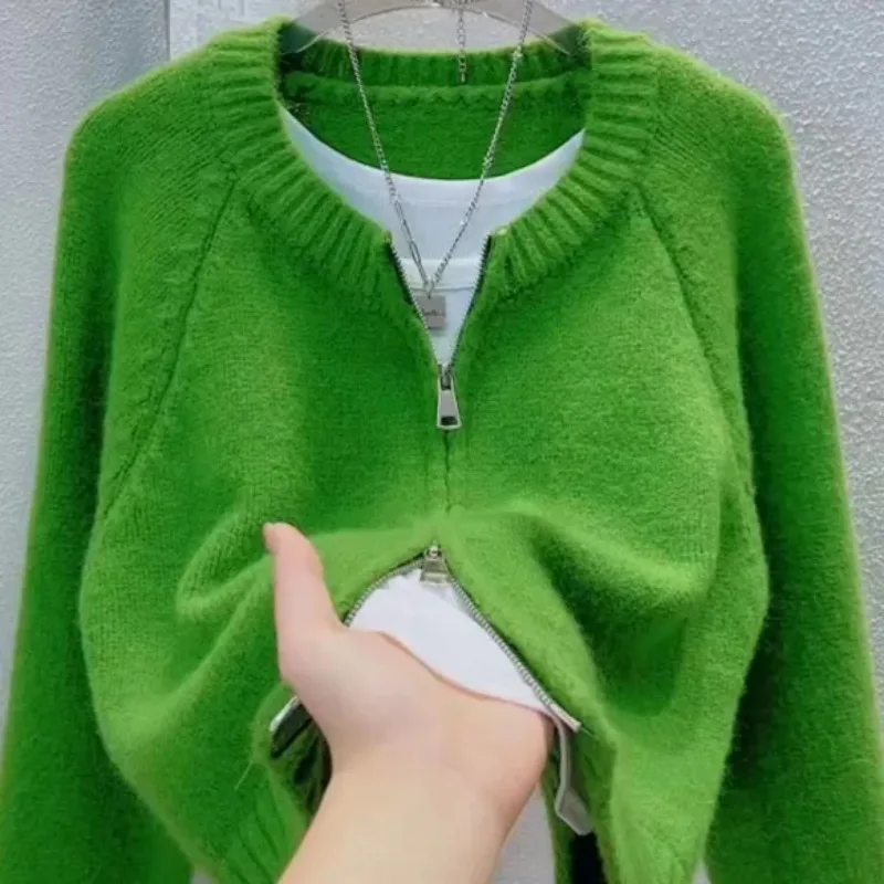 2024 Autumn and Winter New Korean Version of The Loose Lazy Outside The Zipper Knitted Cardigan Short Sweater Jacket Female