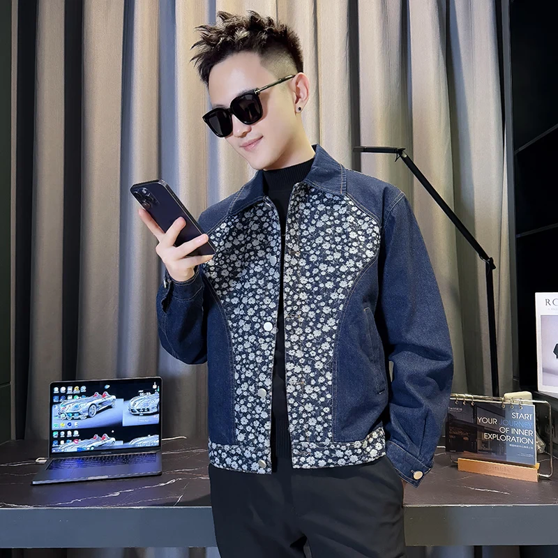 แจ็คเก็ตยีนส์สไตล์เกาหลีสำหรับผู้ชาย ปกเสื้อแบบปกเชิ้ต ลุคเรโทร แต่งผ้าปะติด แนวลำลอง ธุรกิจ และสังคม เสื้อโค้ทยีนส์ผู้ชาย เสื้อผ้าผู้ชาย