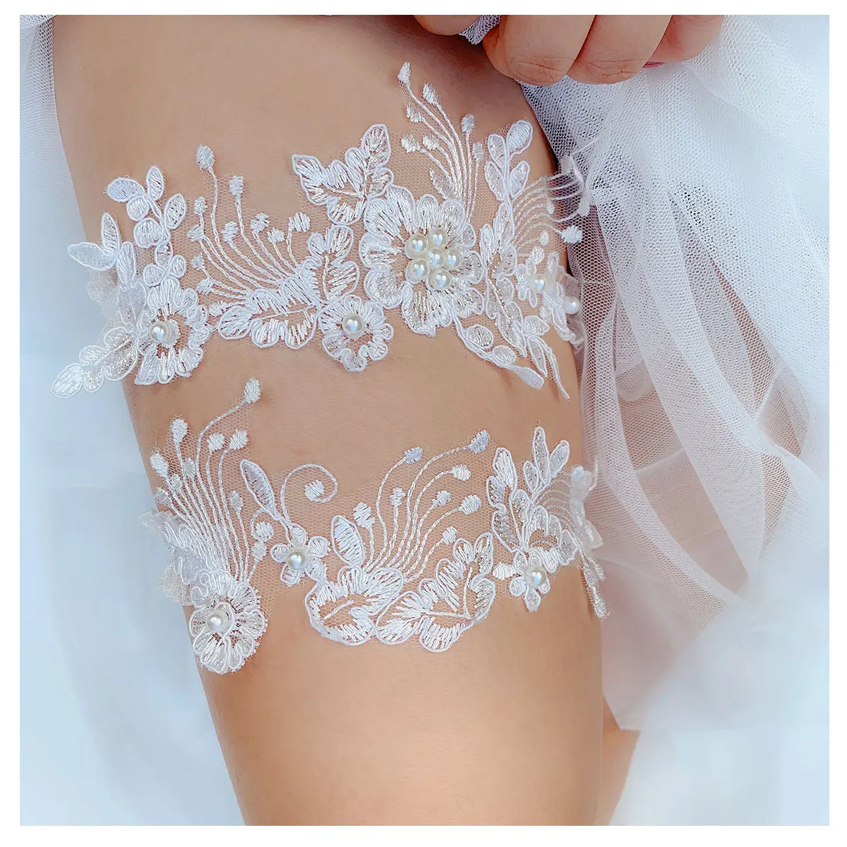 A Pair of Wedding Stockings for European and American Brides, Featuring Blue Pearl Hosiery and Sexy Elastic Leg Loops