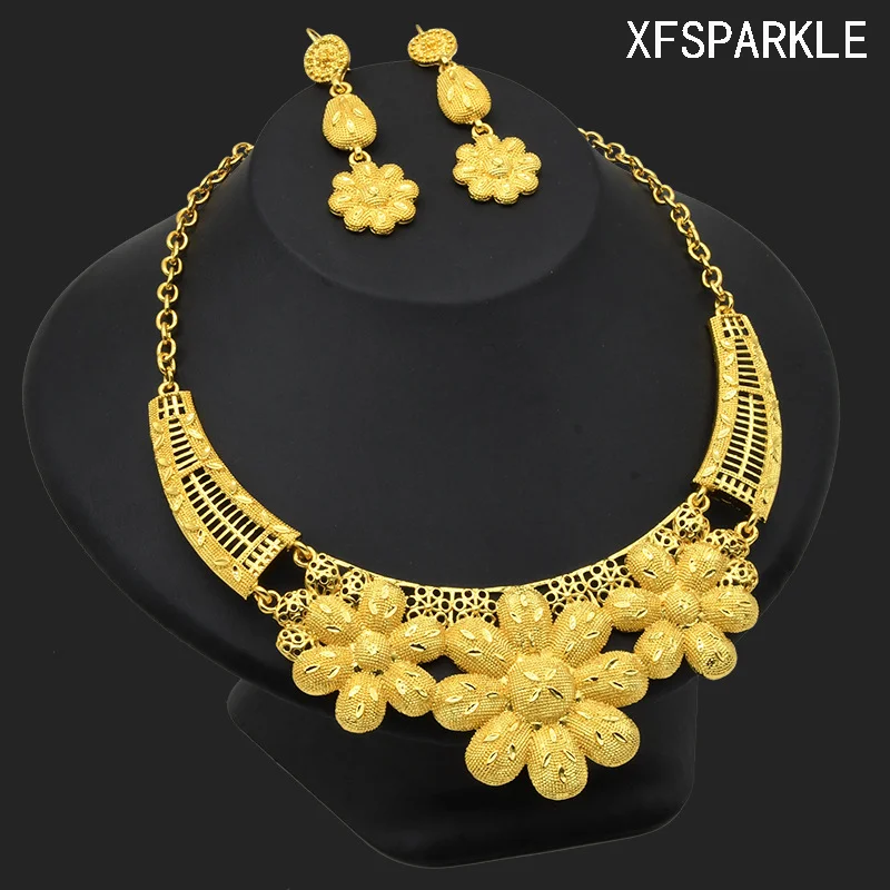 

2023 China's latest design 24k gold fringe necklace earrings jewelry set for woman gift