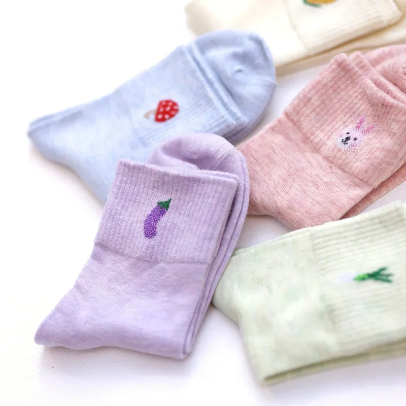 Woman's Fashion Socks Crew Socks Women's Cartoon Fruit Sock Colorful Cotton Harajuku Sock Pink Green Brown Grey Socks