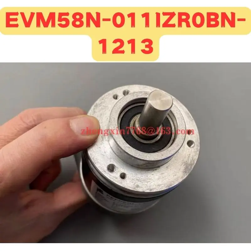 Second-hand Encoder EVM58N-011IZR0BN-1213 EVM58N 011IZR0BN 1213 Normal Function Tested OK