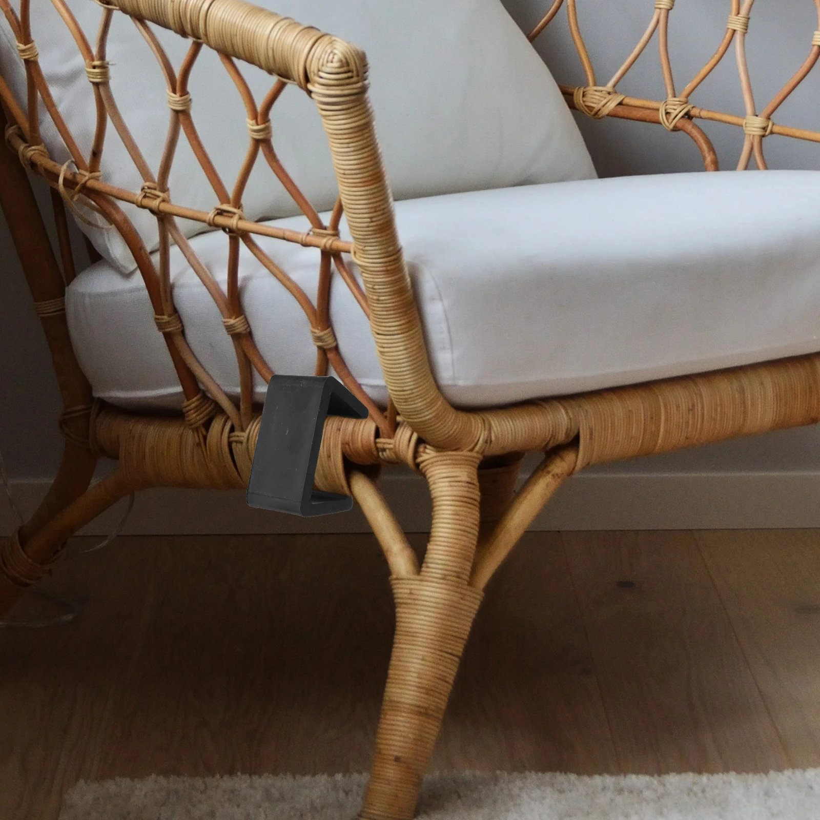 

4pcs 6Cm Sturdy niture Leg Clip Rattan Chair Fastener Creative Sofa Fixing Tool Easy Install No Trace Home Office