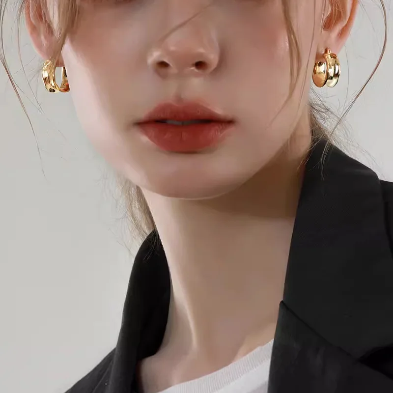 925 Sterling Silver Irregular Wide Face Earrings for Women Ear Hoop Fashion Fine Jewelry Accessories Gifts