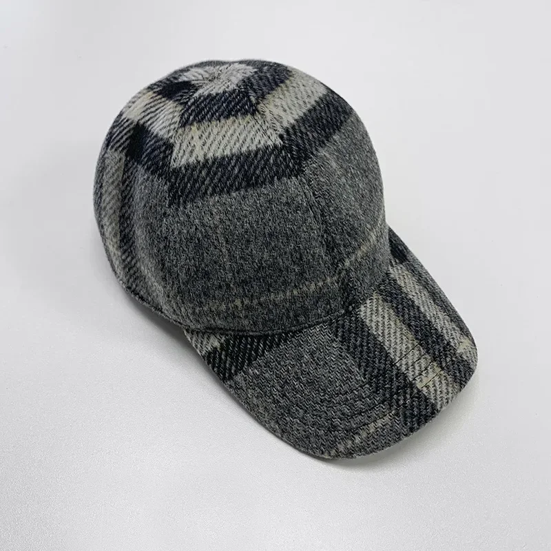 Nordic Autumn and Winter Woolen Baseball Cap INS Blogger\'s Same Wool Warm Fashionable Casual Sunscreen Cap