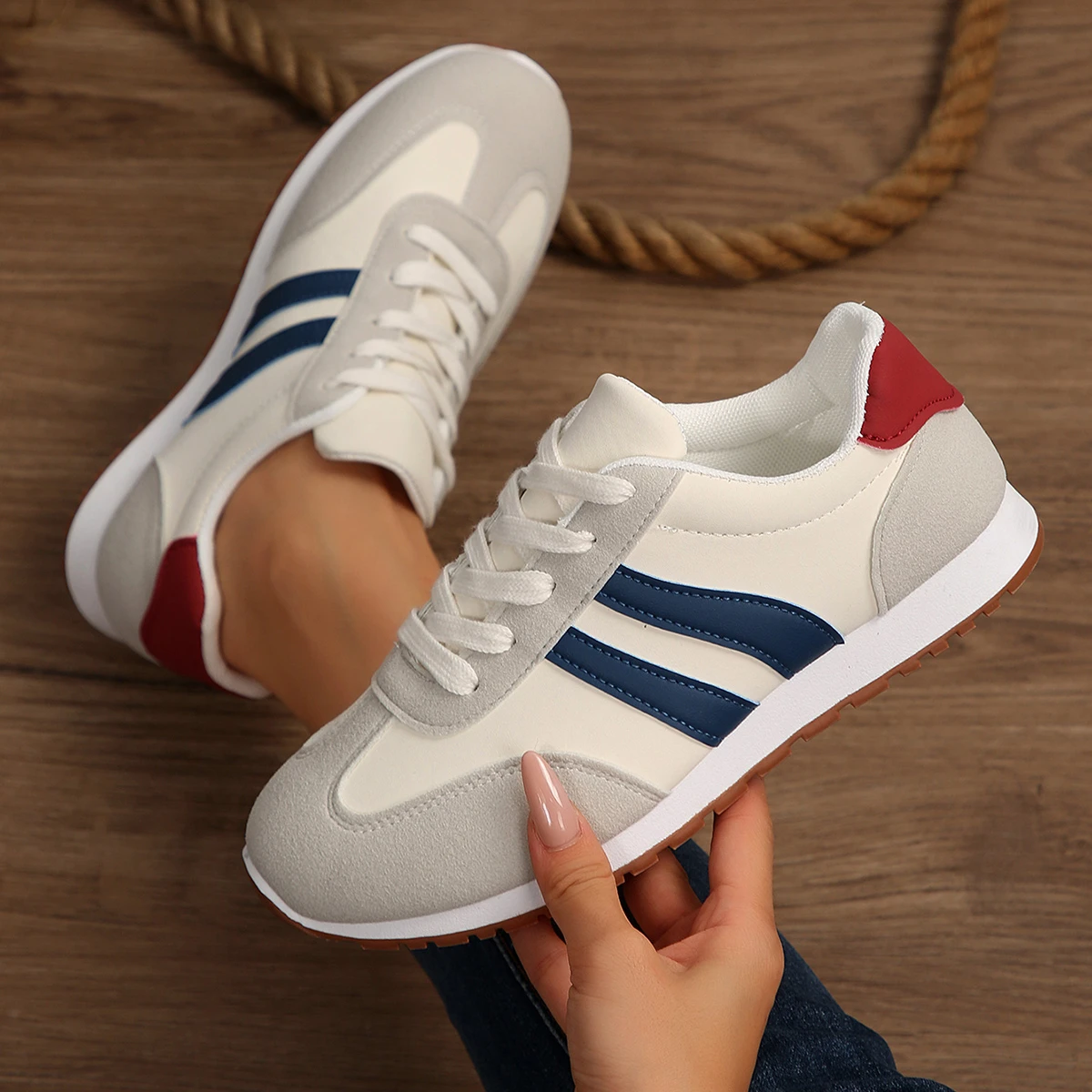 New Casual Shoes Fashion All-match Running Shoes Breathable Cloth Surface Lightweight Sports Women's Shoes Zapatos De Mujer