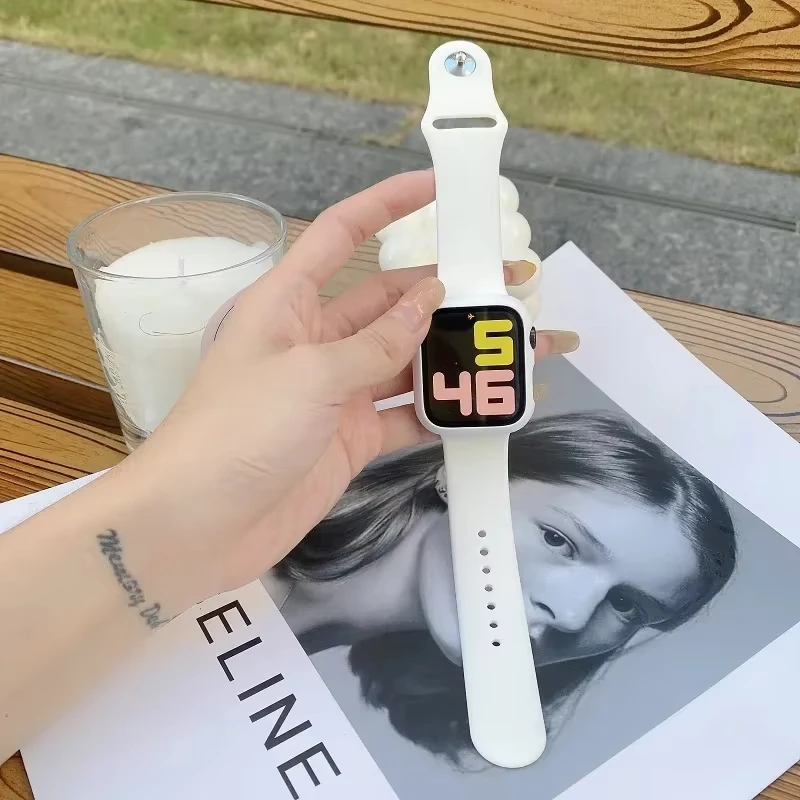 애플워치 실리콘 스트랩 44mm 45mm 41mm 49mm 40mm 42mm 46mm 스포츠 팔찌 iWatch 시리즈 10 9 울트라 2 8 7 SE 6 5 4