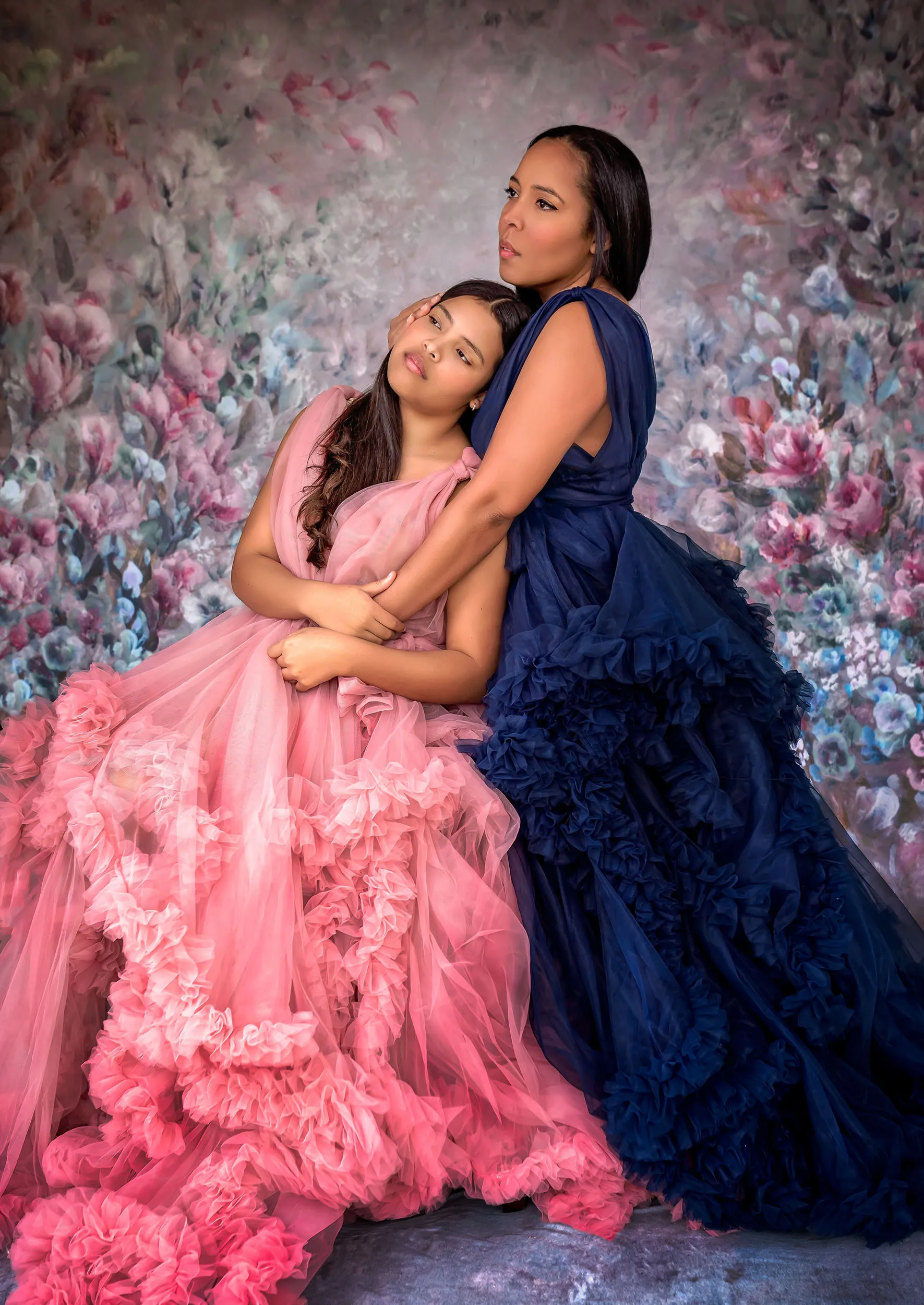 Unique Design Mommy and me Matching Dresses for Photo shoot Premium Soft Tulle Mother Daughter Gown Family Portrait Photography