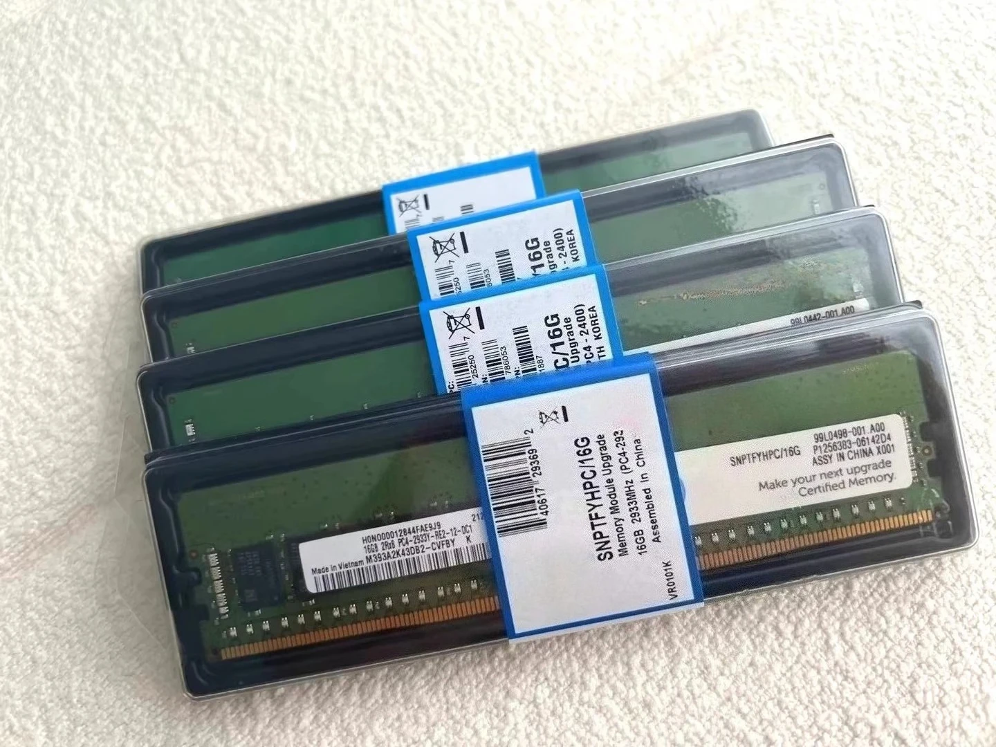 

For DELL SNPTFYHPC/16G 2RX8 PC4-2933Y REG ECC server memory