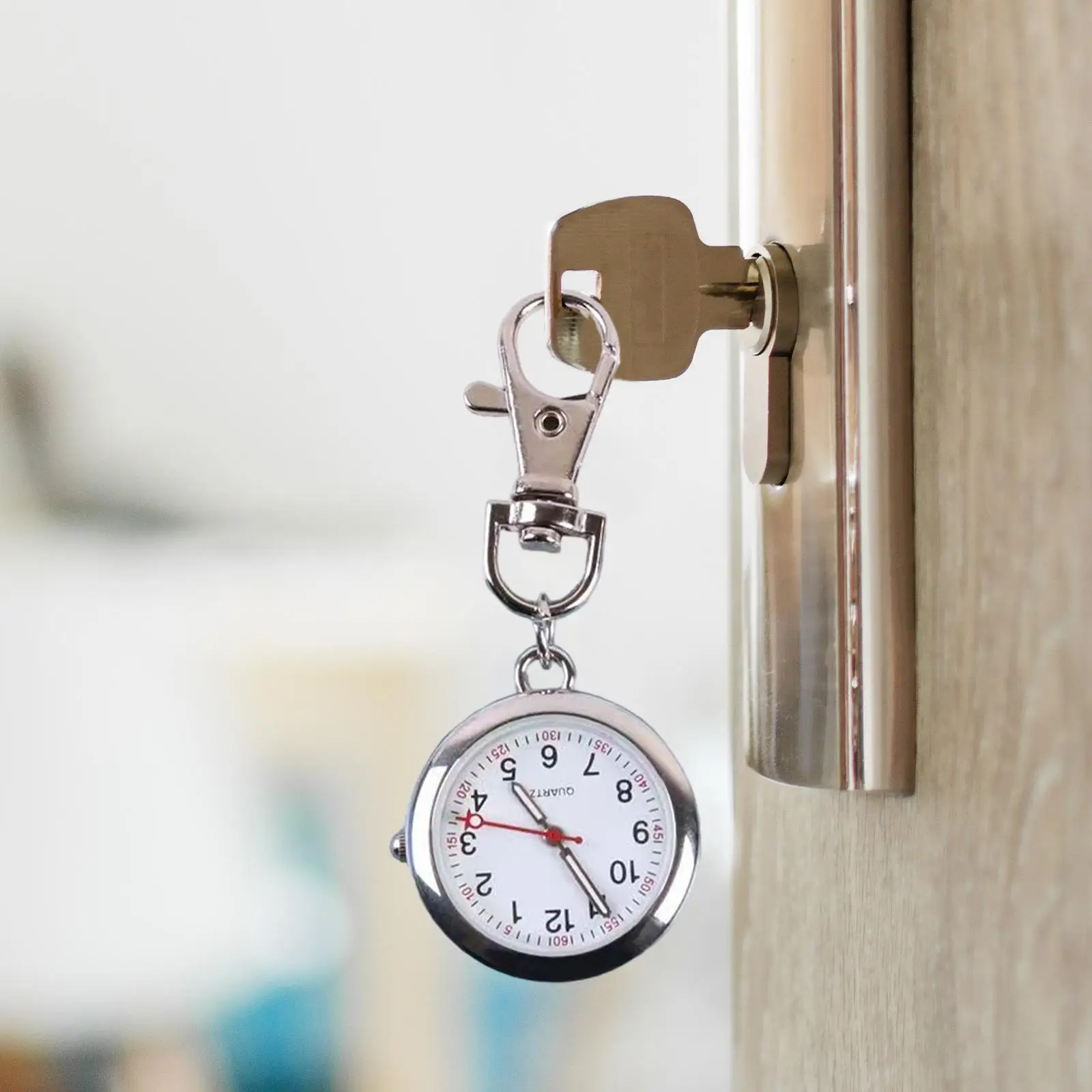 الكلاسيكية ممرضة ساعة الجيب المفاتيح سبائك الفضة قلادة الحد الأدنى الرقمية فوب مجوهرات للنساء الرعاية الصحية الاستخدام في الهواء الطلق