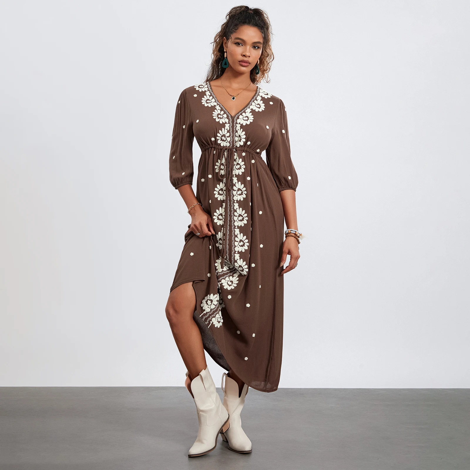 New Fashion Womens Summer Embroidered Dress 3/4 Sleeve V-Neck Tie Tunic Waist Long Dress For Beach Party Streetwear Hot Sale