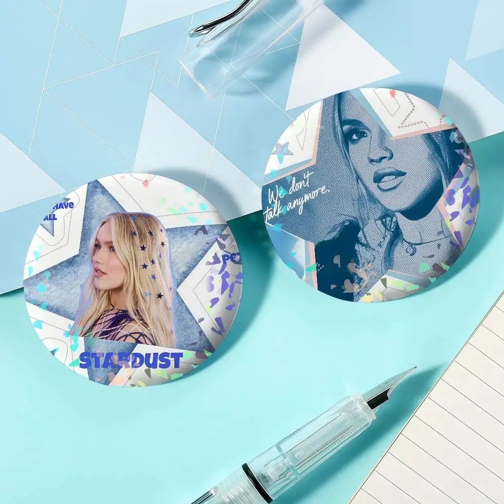 Singer F-Freya Skye-S Stardust Laser Badge Lapel Pins for Backpacks Briefcase Brooch Clothes Gifts