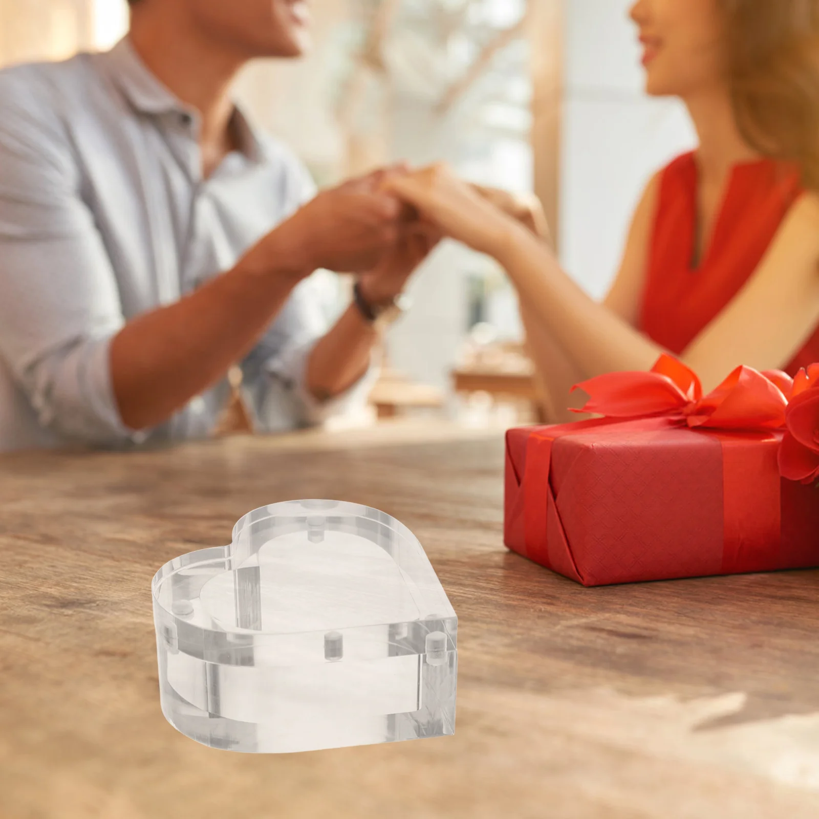 Clear Acrylic Heart Shaped Ring Box for Wedding Engagement Proposal Jewelry Storage Elegant European Style Bridal Proposal Box