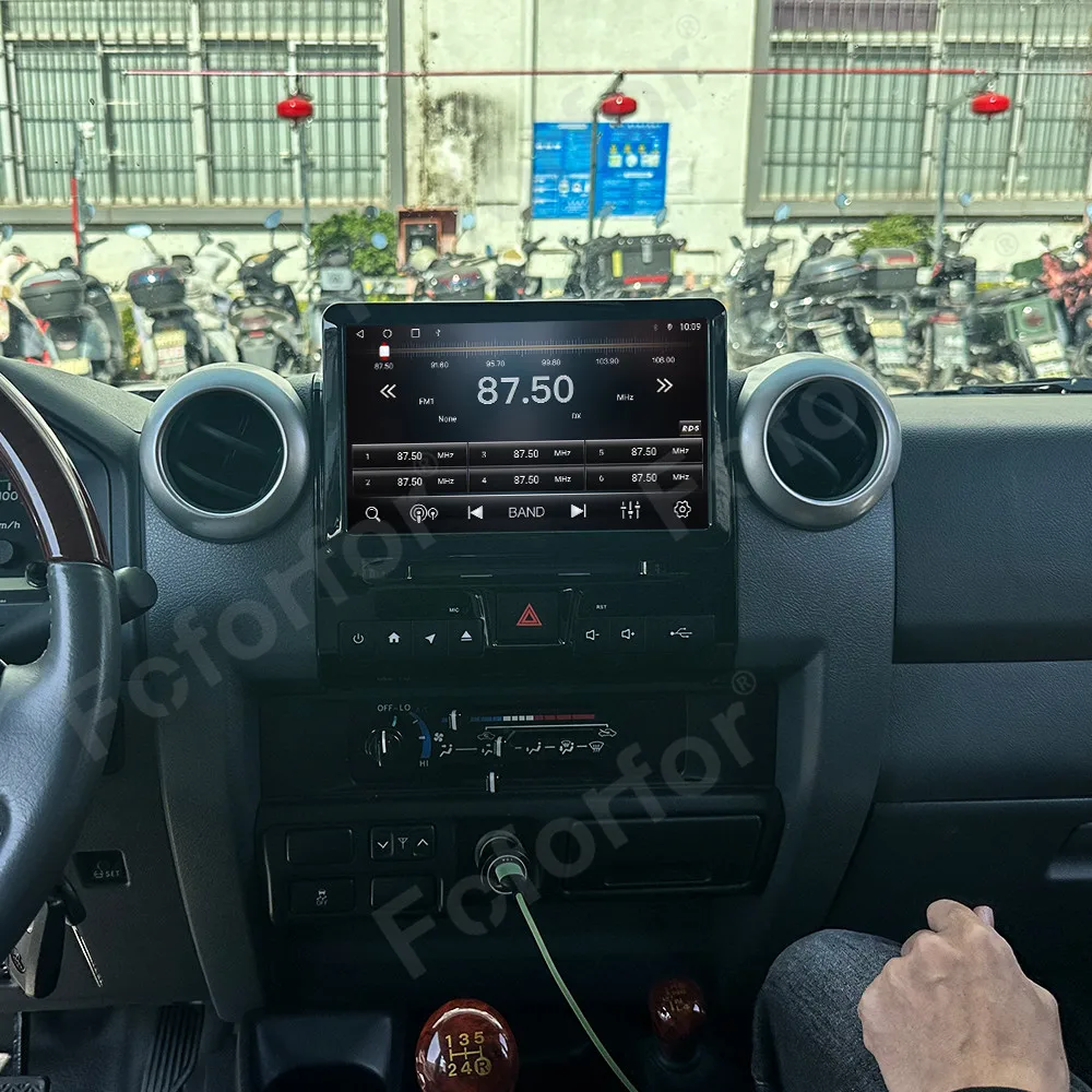9 " Upgrade Touch Screen For Toyota Land Cruiser Car LC70/LC76/LC78/LC79 2007-2024 Car Radio GPS Navigation CarPlay Android Auto view 4