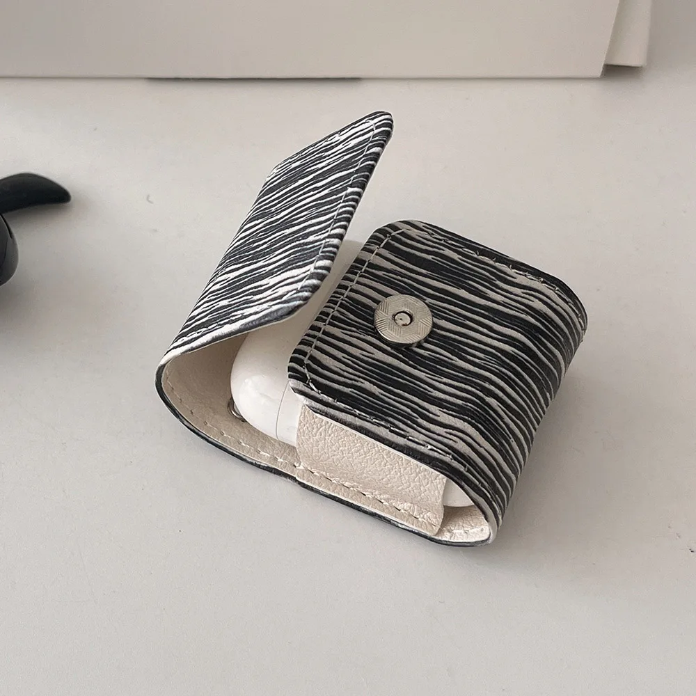 Кожаный чехол для наушников с текстурой зебры в стиле ретро для AirPods Pro 2, защитный чехол с веревкой против потери для AirPods 2 3 4 2024
